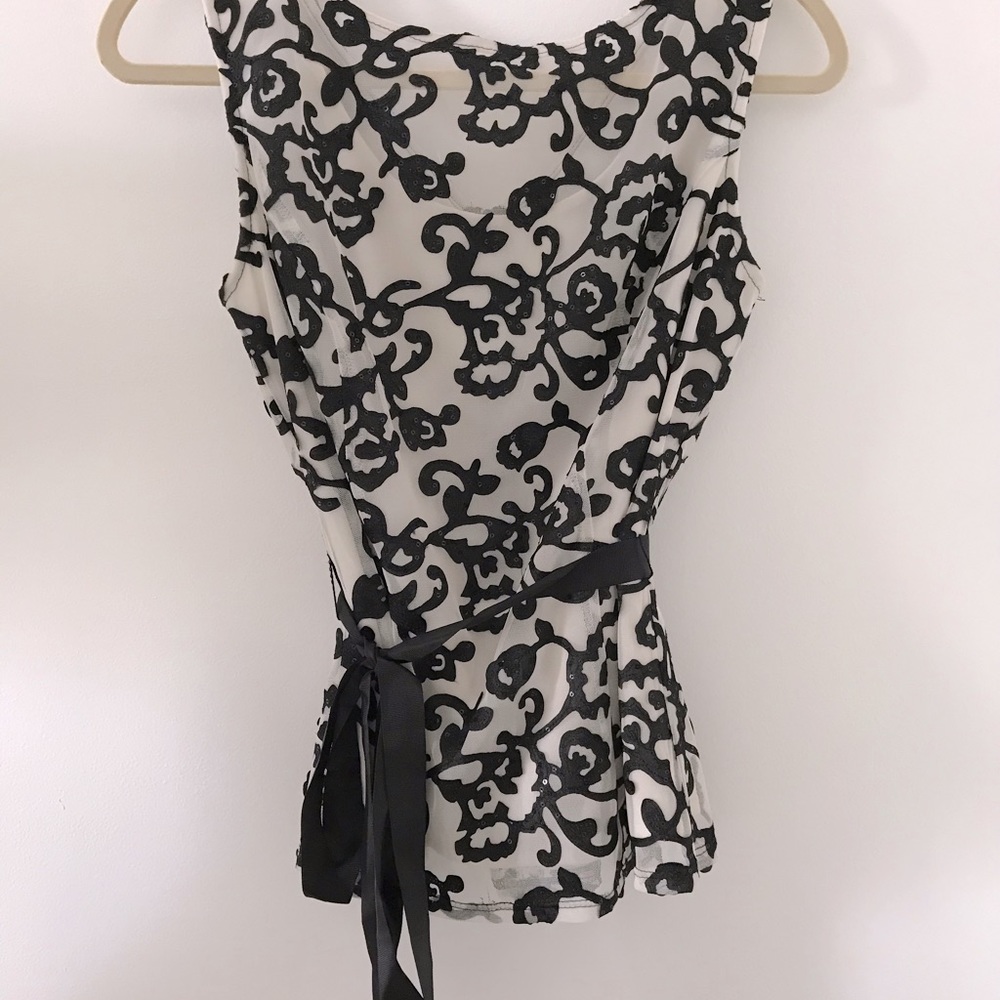 Onyx Nite Top